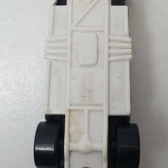 HOT WHEELS Mattel 1999 RARE CHINE WHITE/PURPLE CAR - Picture 6 of 6